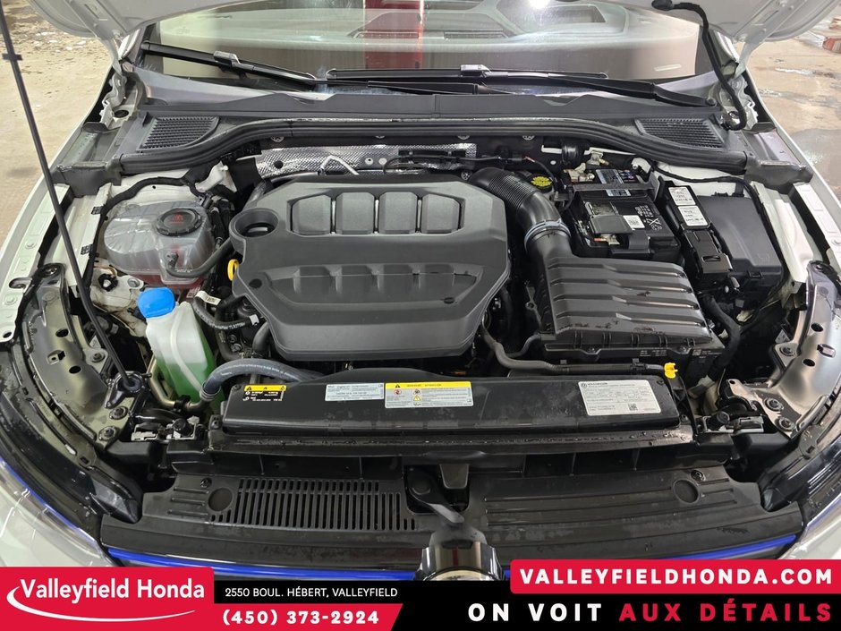 2023 Volkswagen Golf R-12