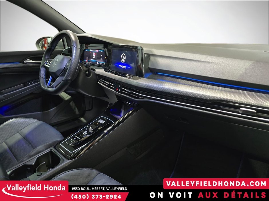 2023 Volkswagen Golf R-3