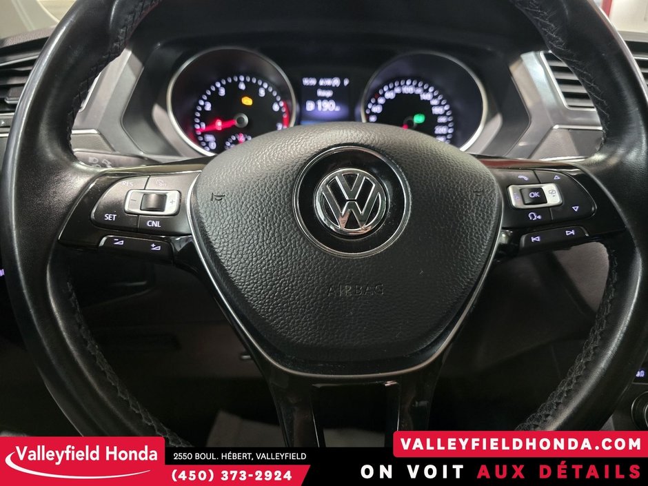 2018 Volkswagen Tiguan Comfortline TOIT PANORAMIQUE CUIR PUSHSTART MAGS-17