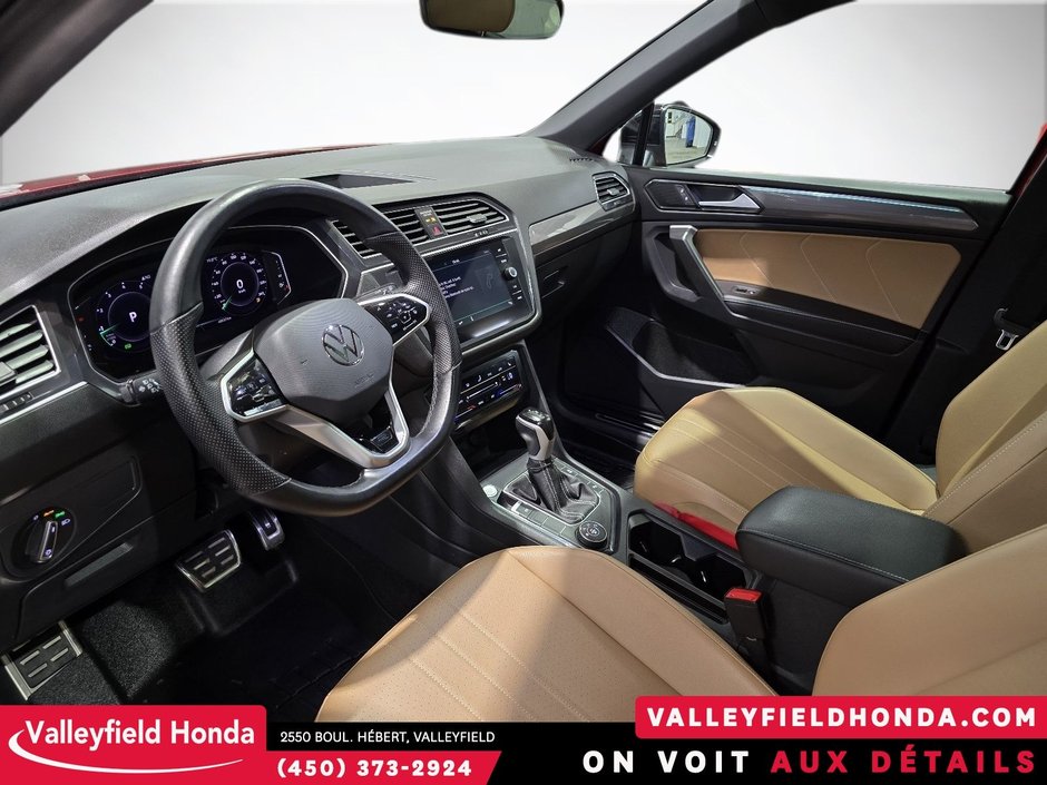 2024 Volkswagen Tiguan Comfortline R-Line Black Edition-13
