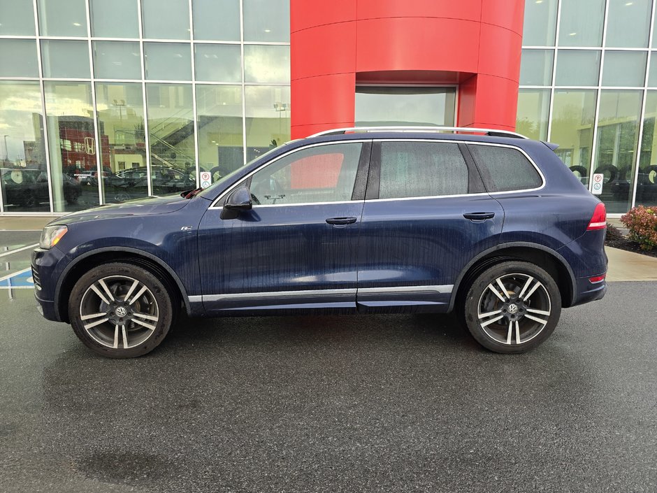 2014 Volkswagen Touareg R-LINE CUIR TOIT PANORAMIQUE HAYON ELECTRIQUE MAGS-2