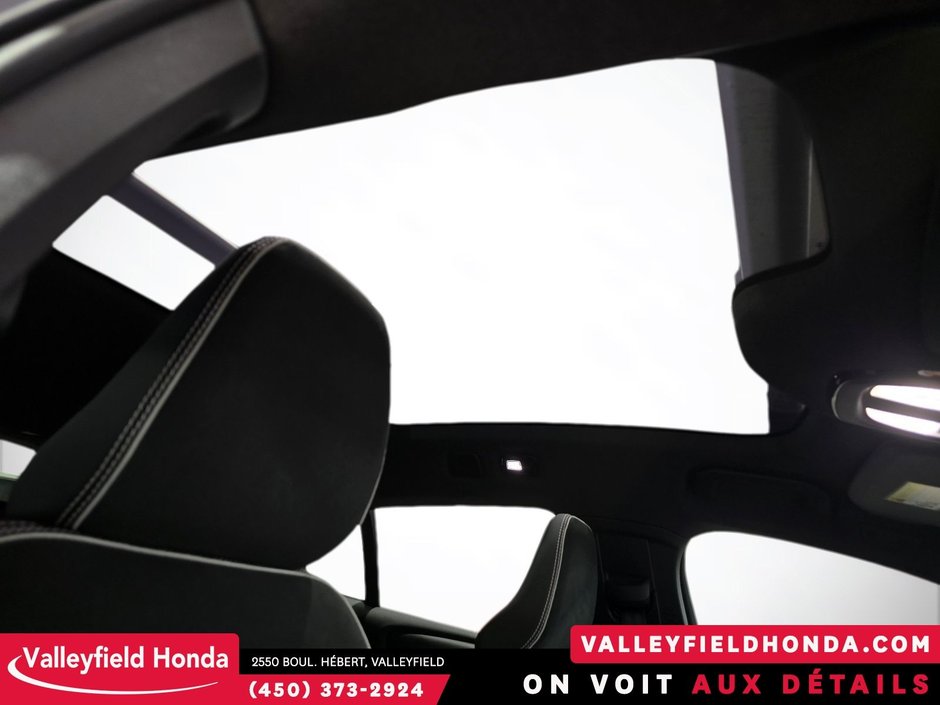 Volvo C40 Recharge Pure Electric Ultimate - CONDITION A1 2022-26