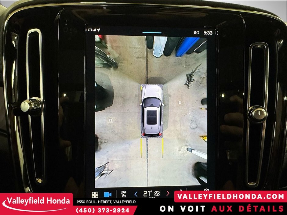 Volvo XC40 Recharge Pure Electric Ultimate 409KM AUTONOMIE TOIT PANORAMIQUE CARPLAY 2023-25