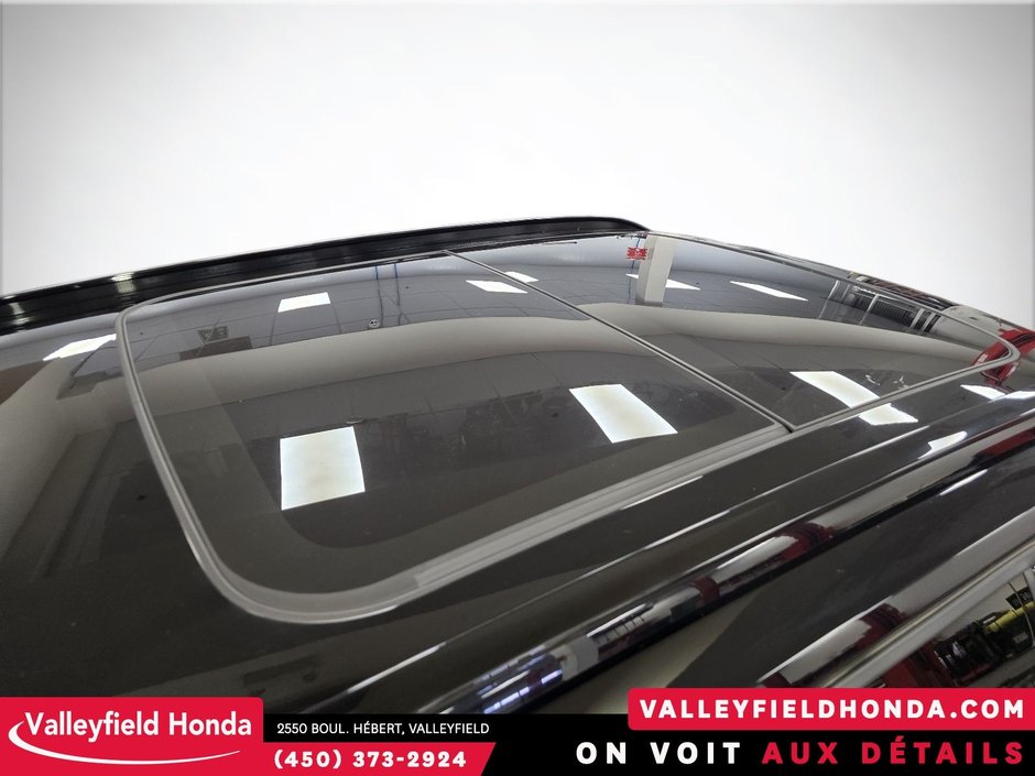 2024 Volvo XC40 Recharge Pure Electric Ultimate ULTRA TWIN AWD 402HP-29