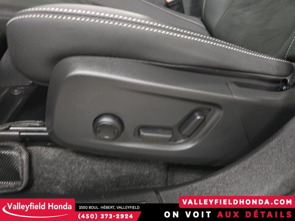 2024 Volvo XC40 Recharge Pure Electric Ultimate ULTRA TWIN AWD 402HP-19