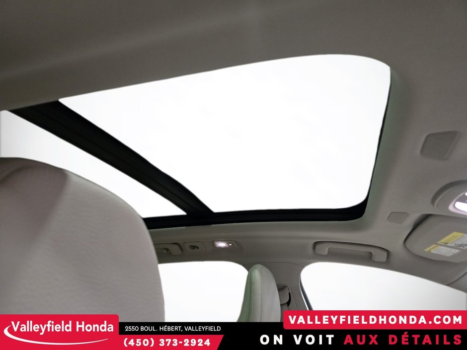 Volvo XC60 Recharge PHEV Plus Bright Theme 2023-26