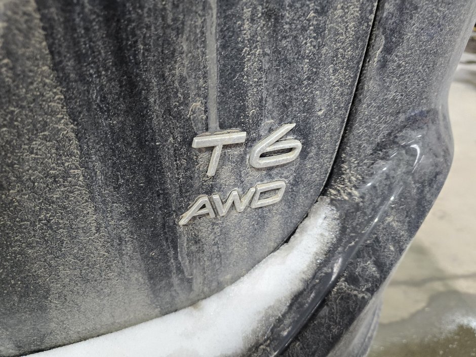 2017 Volvo XC60 T6 Drive-E R-Design-4