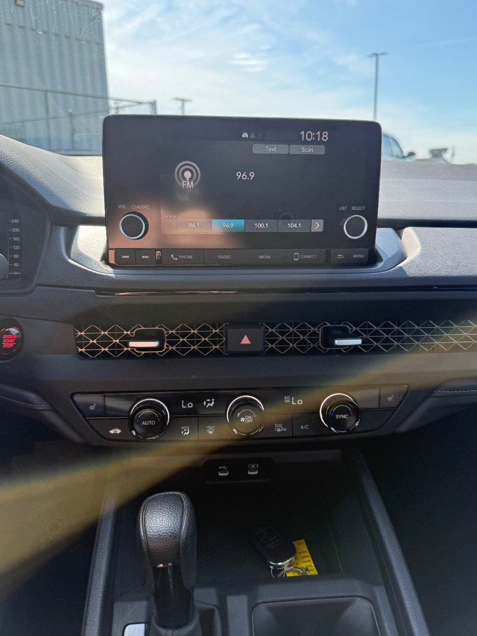 2023 Honda Accord Sedan EX-11