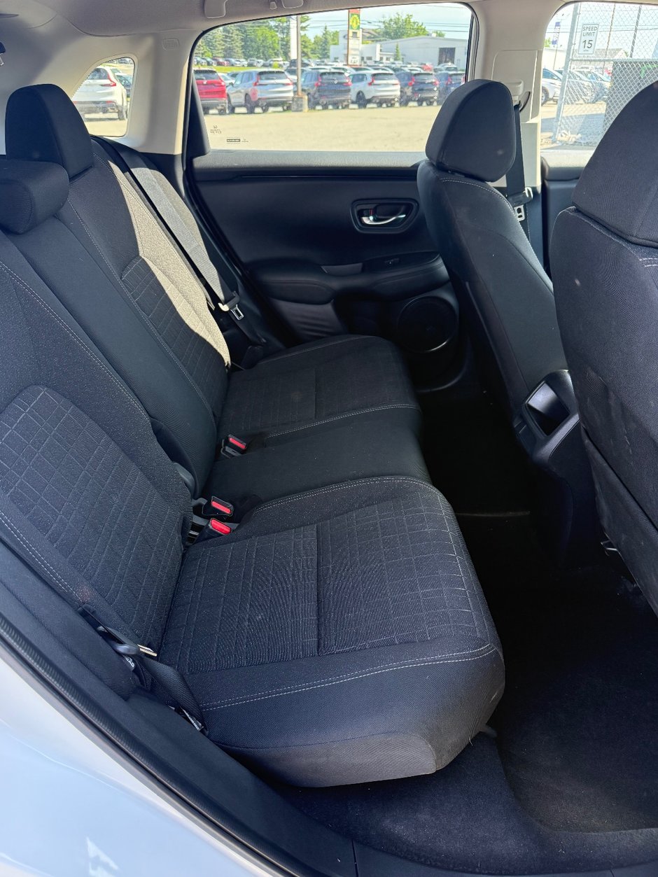 2024 Honda HR-V LX-B-7