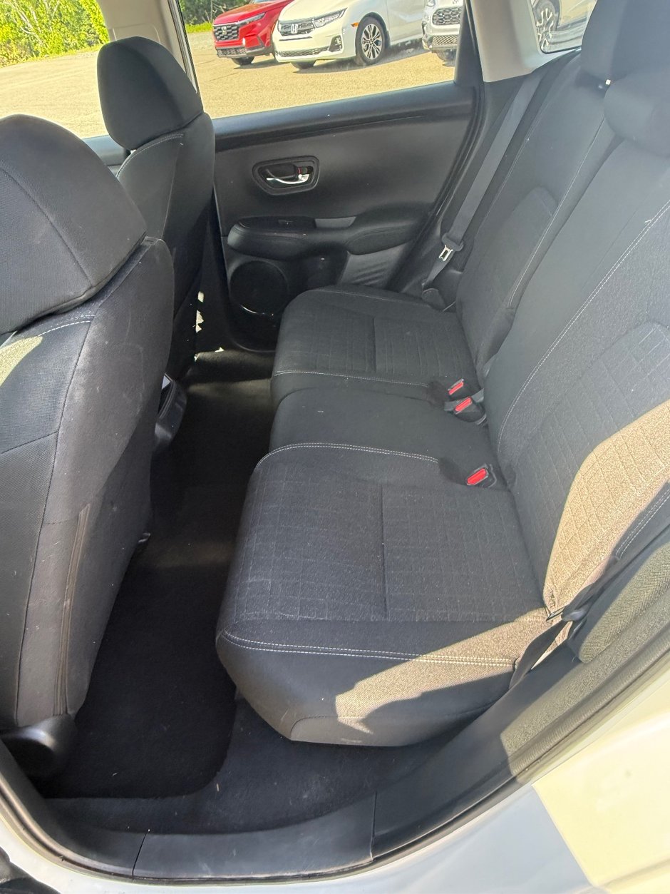 2024 Honda HR-V LX-B-5