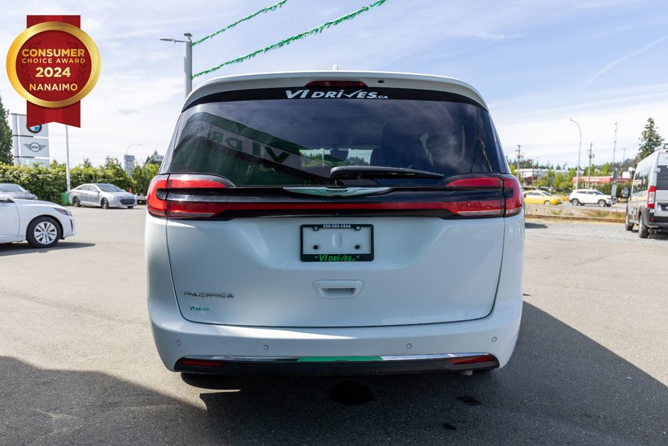 2022 Chrysler Pacifica Touring L-7