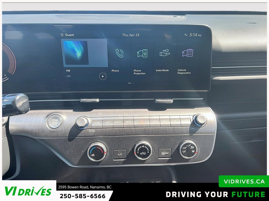 2025 Hyundai Kona Essential-12