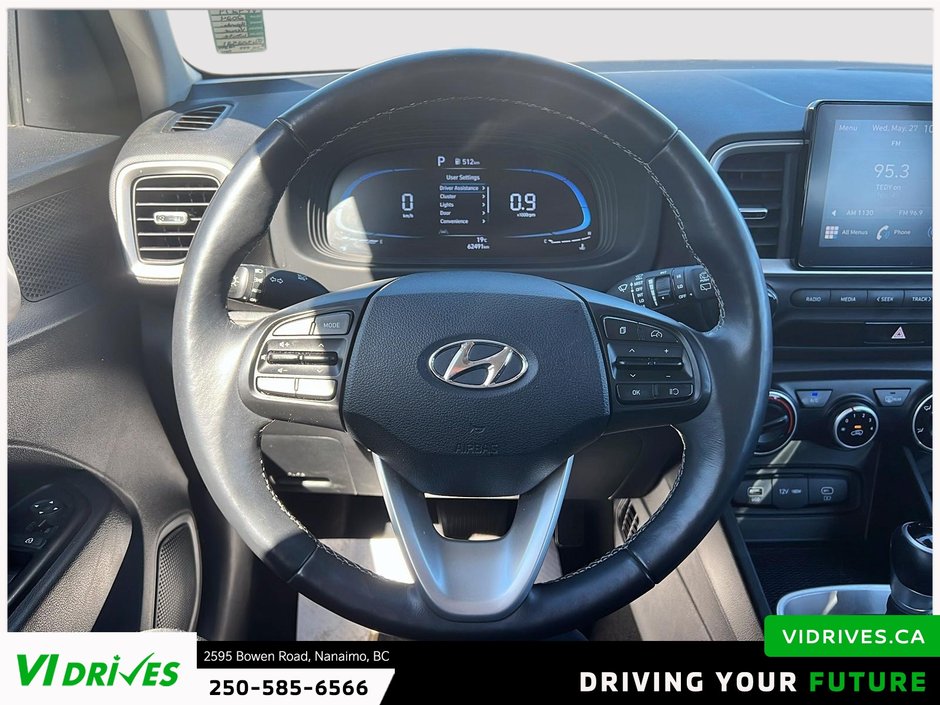 2024 Hyundai Venue Preferred-10
