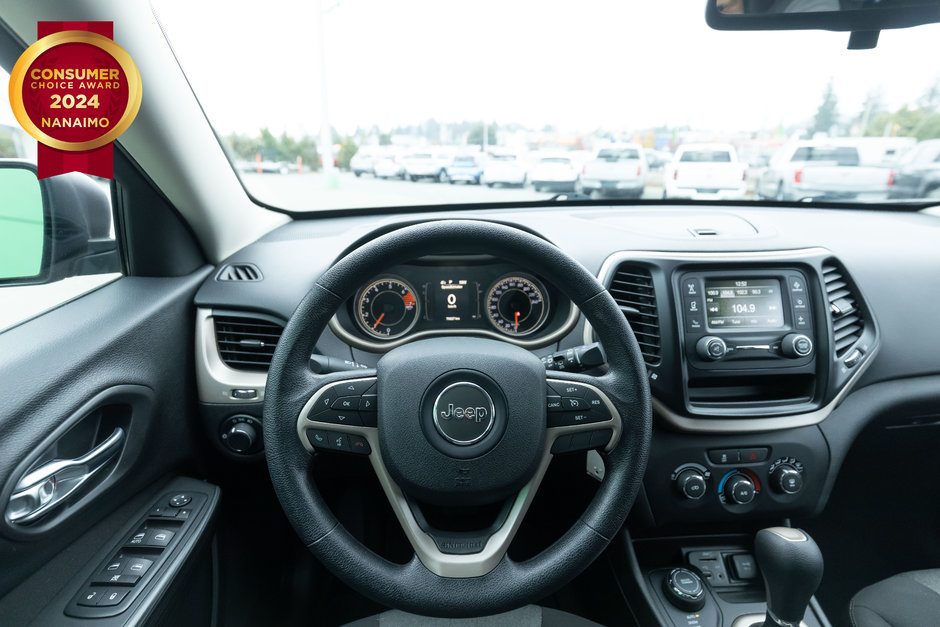 2017 Jeep Cherokee Sport-11