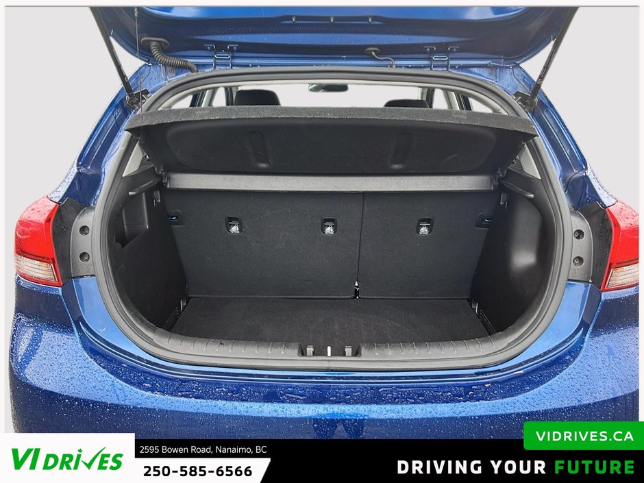 2021 Kia Rio 5-door LX+-5