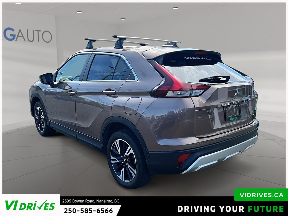 2023 Mitsubishi ECLIPSE CROSS SE-3
