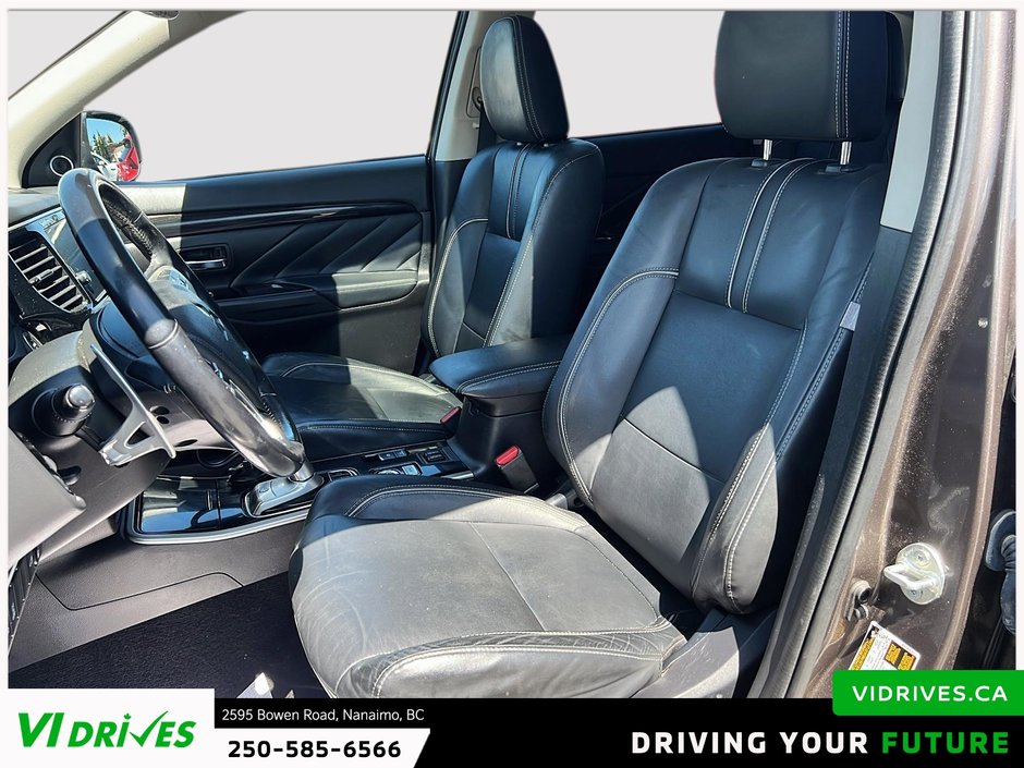 2018 Mitsubishi OUTLANDER PHEV GT-7