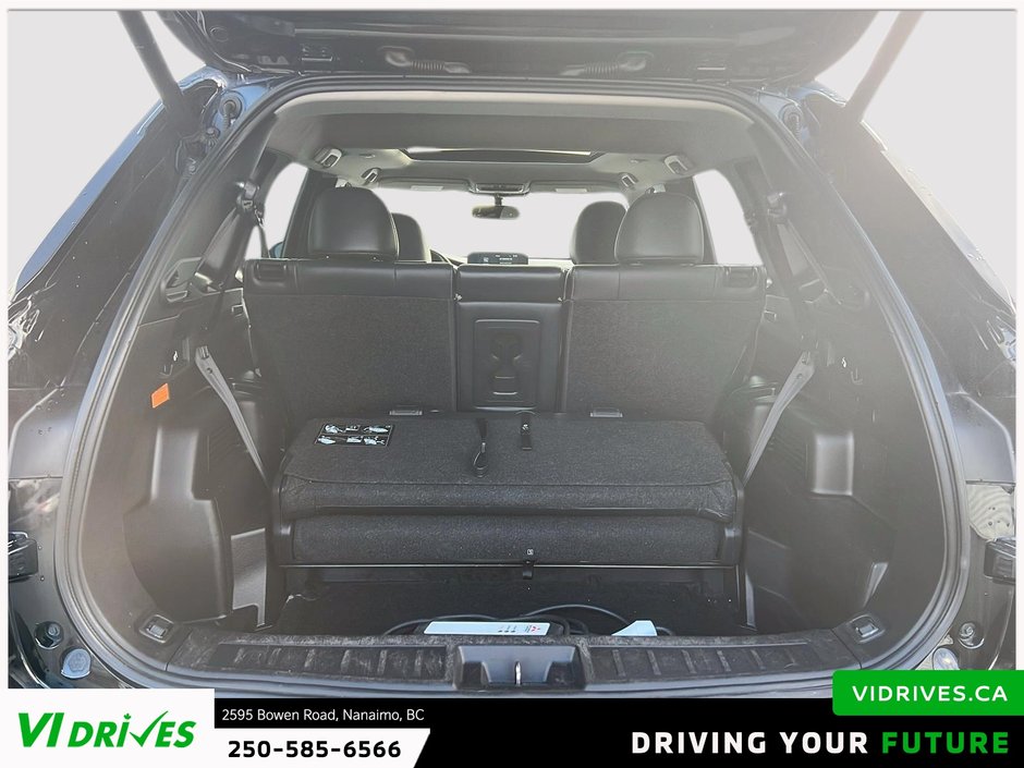 2023 Mitsubishi Outlander PHEV LE-5