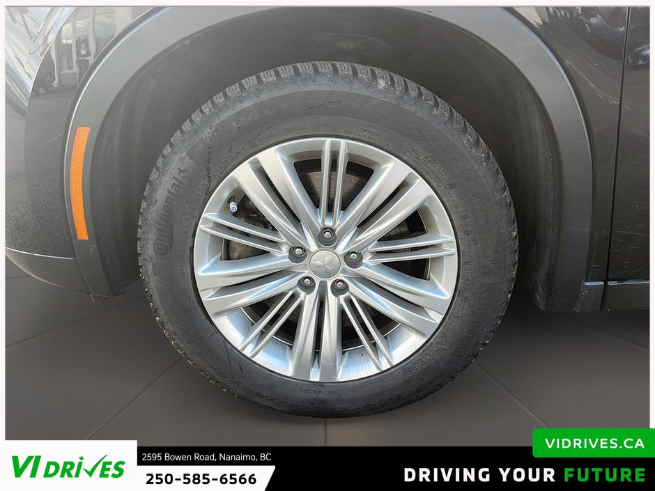 2023 Mitsubishi Outlander PHEV LE-6