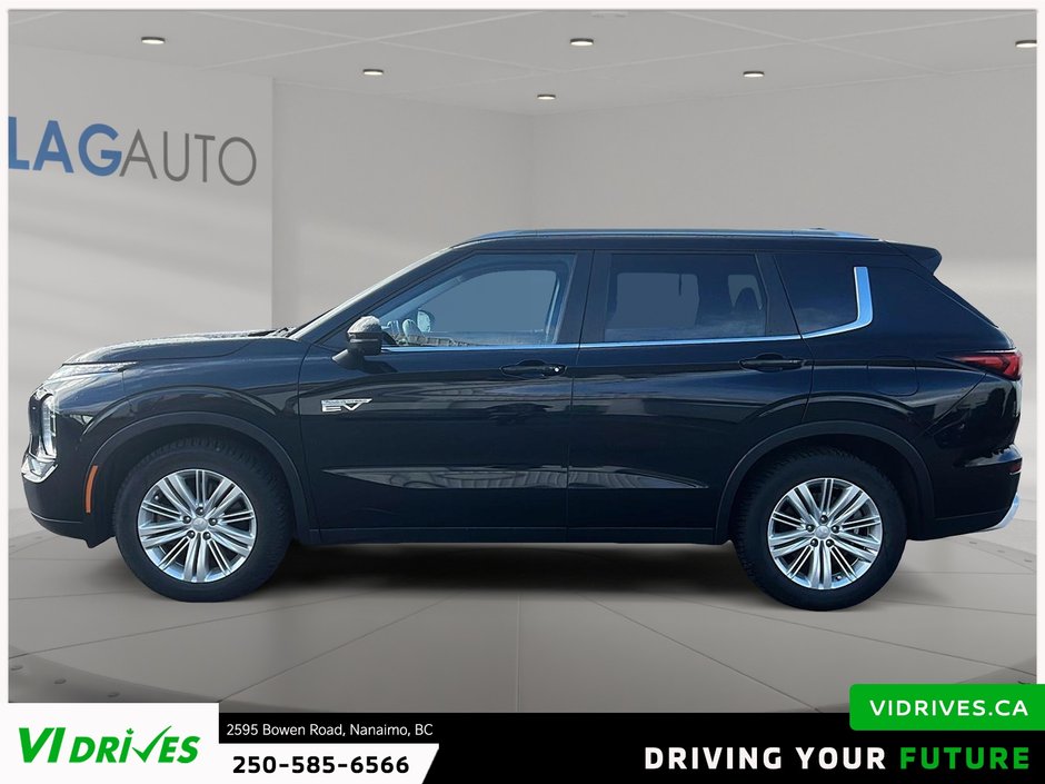 2023 Mitsubishi Outlander PHEV LE-4