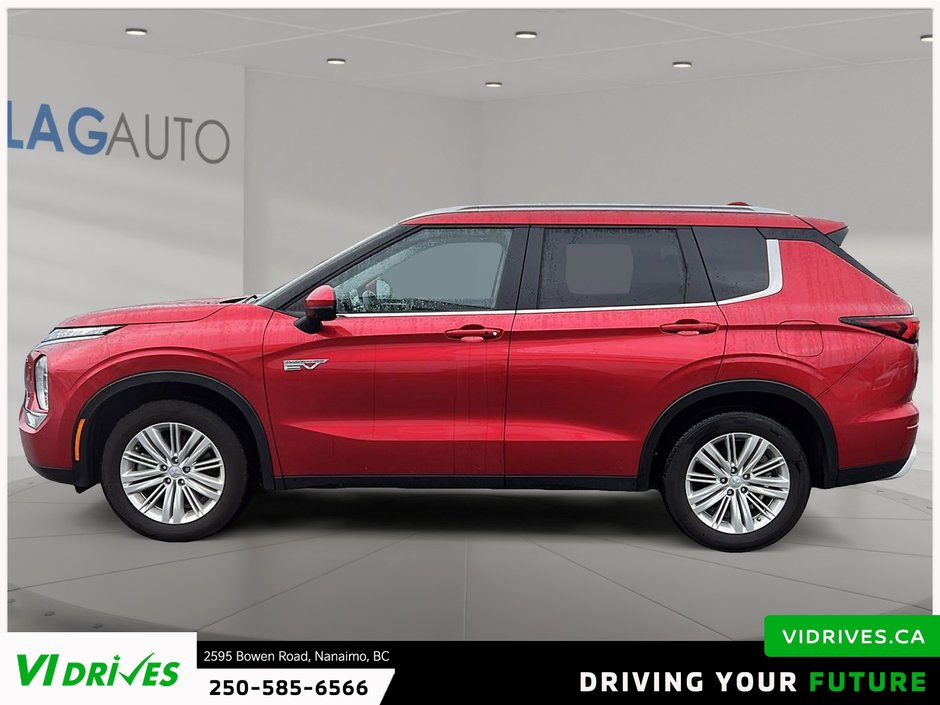 2025 Mitsubishi Outlander Plug-In Hybrid SE-4