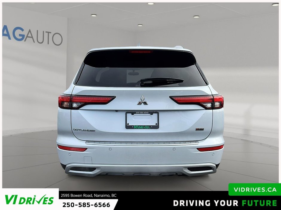 2024 Mitsubishi Outlander SE-2