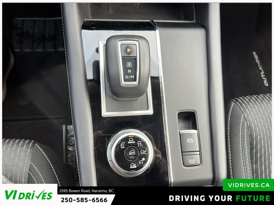 2024 Mitsubishi Outlander SE-13