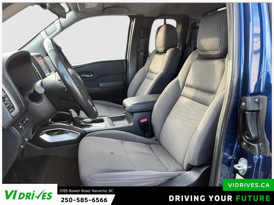 2022 Nissan Frontier SV-6