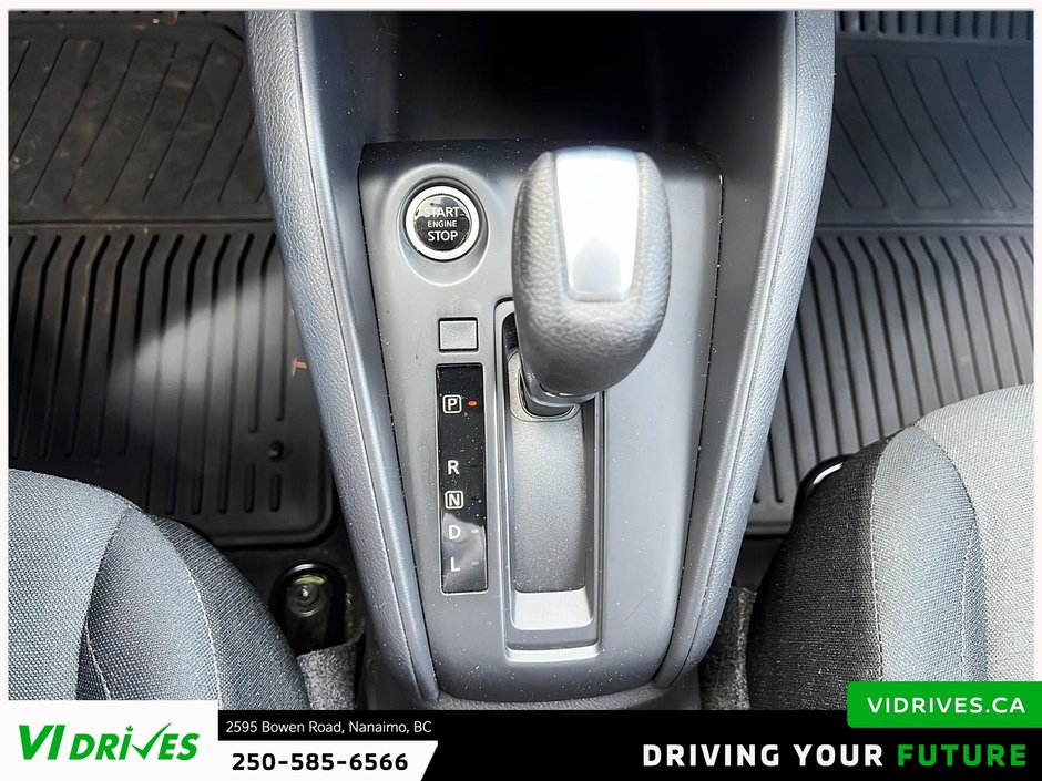 2024 Nissan Kicks S-13