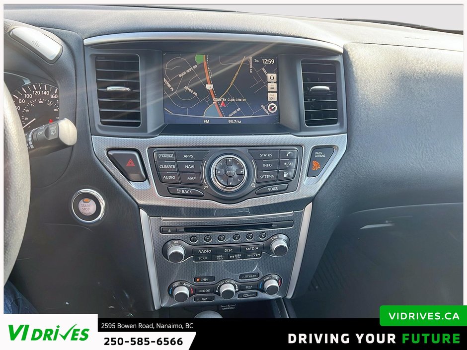 2020 Nissan Pathfinder SL Premium-11