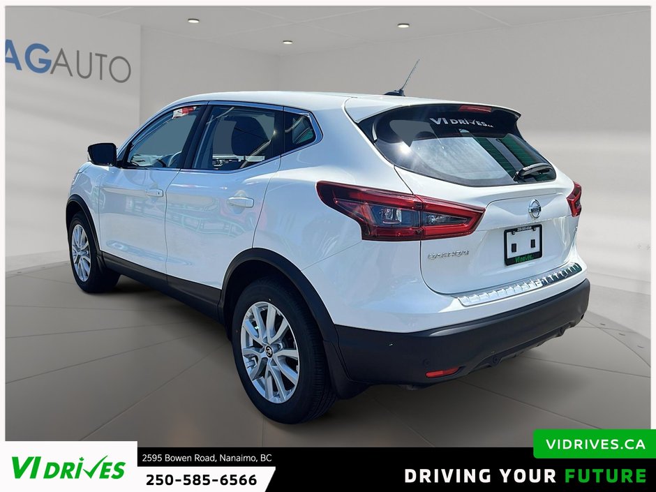 2023 Nissan Qashqai S-3