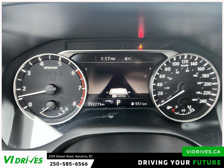 2025 Nissan Rogue SV Moonroof-11