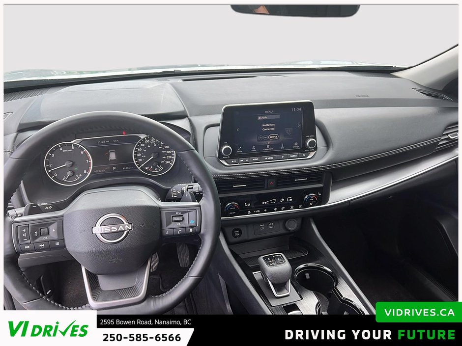 2025 Nissan Rogue SV Moonroof-8