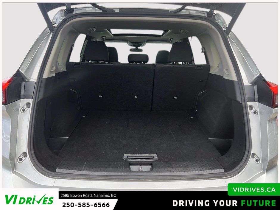 2025 Nissan Rogue SV Moonroof-5