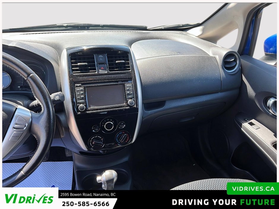 2016 Nissan Versa Note SL-8