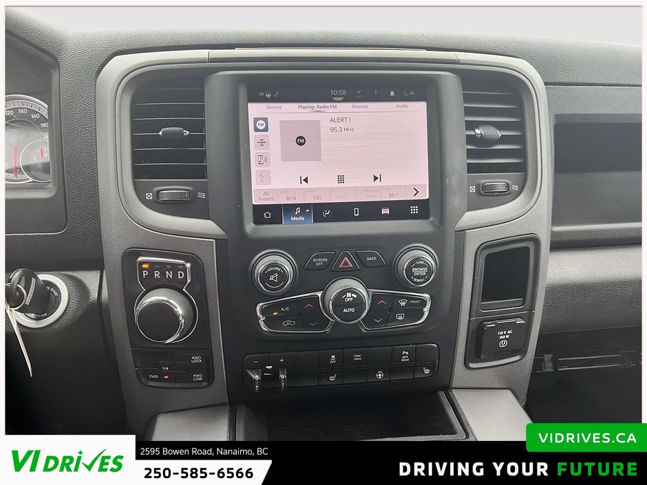 2022 Ram 1500 Classic Express-12