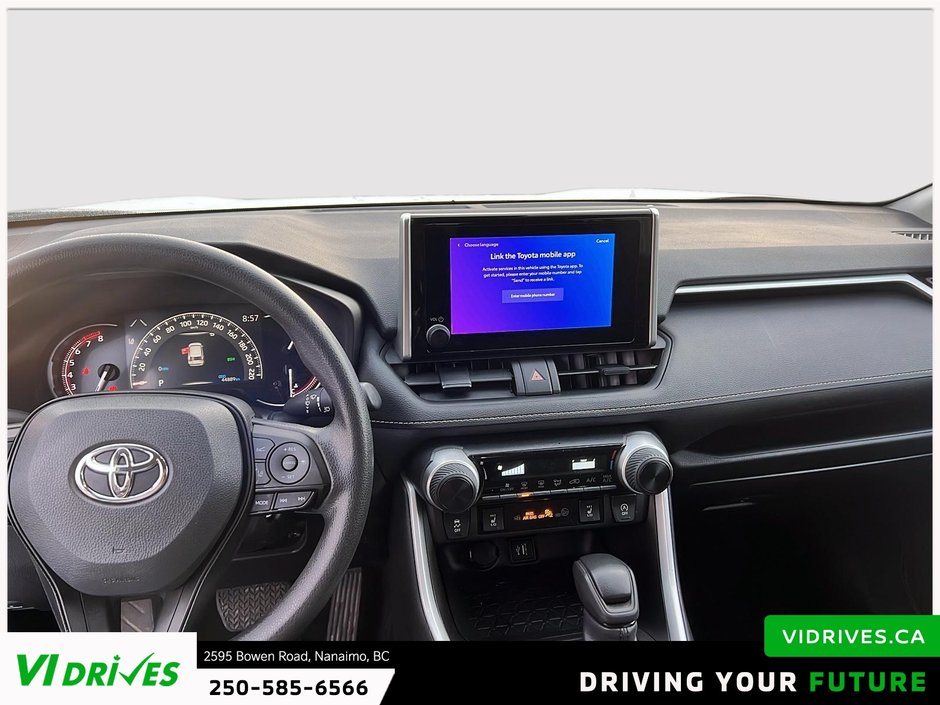 2024 Toyota RAV4 LE-8