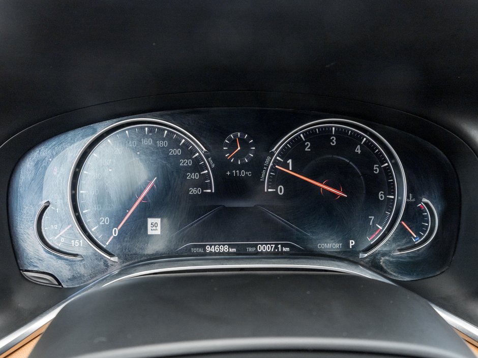 2019 BMW 7 Series 750i xDrive-13