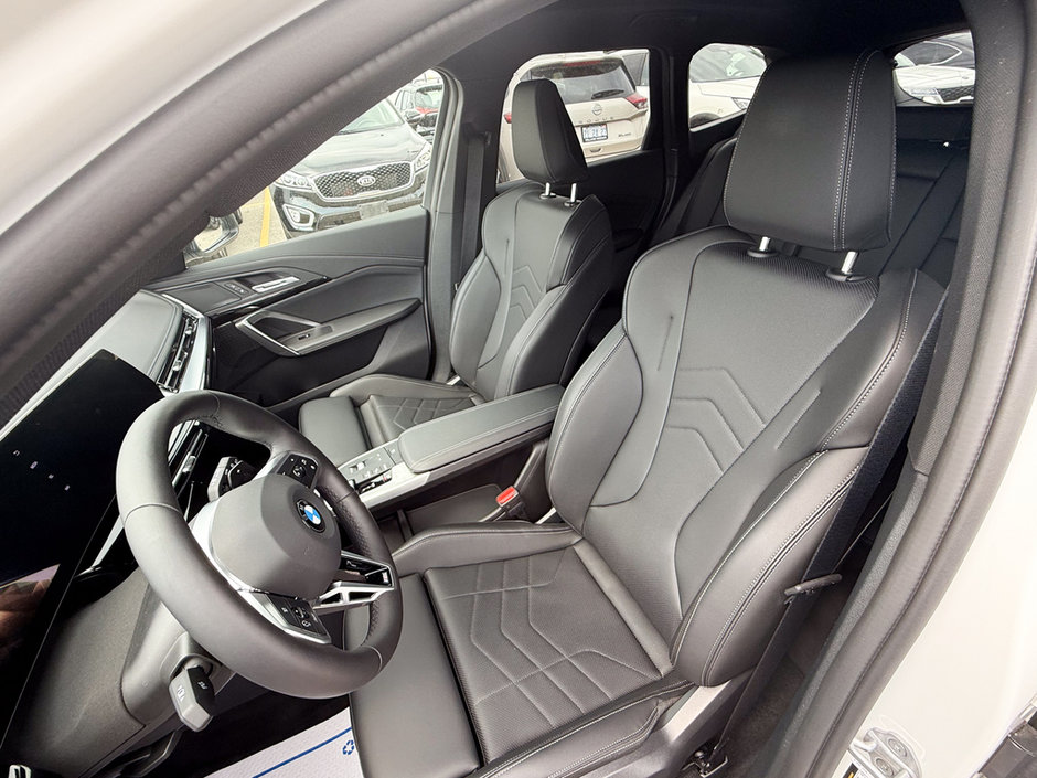 2025 BMW X1 XDrive28i-23
