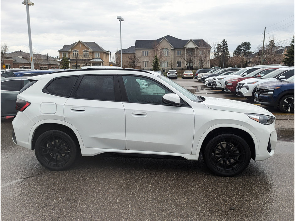 2025 BMW X1 XDrive28i-8