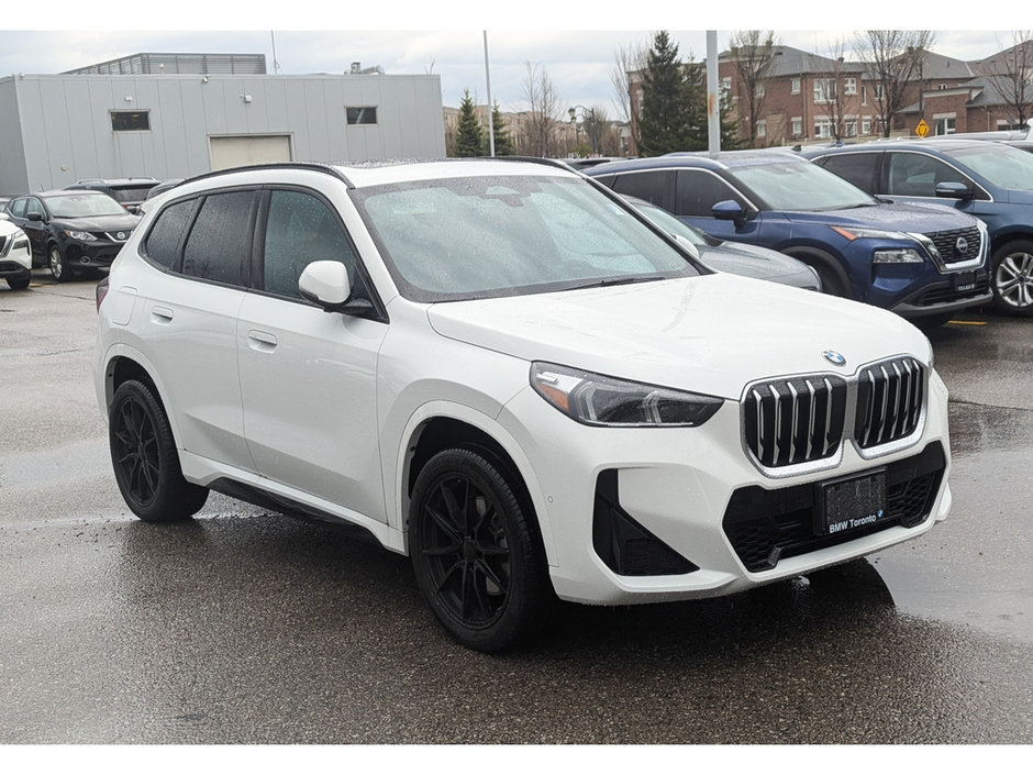 2025 BMW X1 XDrive28i-9