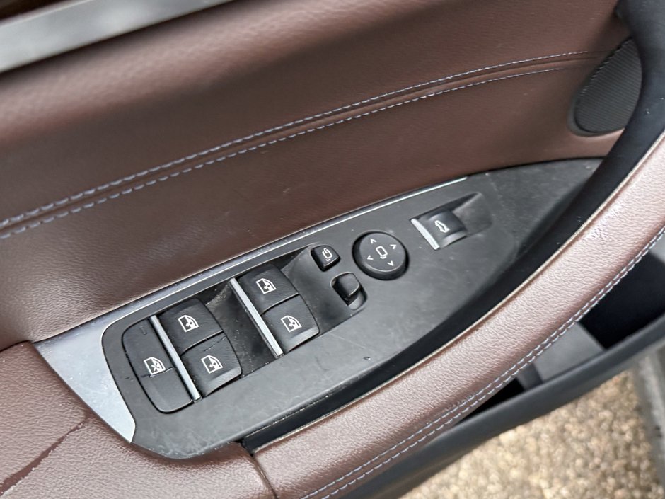 2022 BMW X3 xDrive30i-18