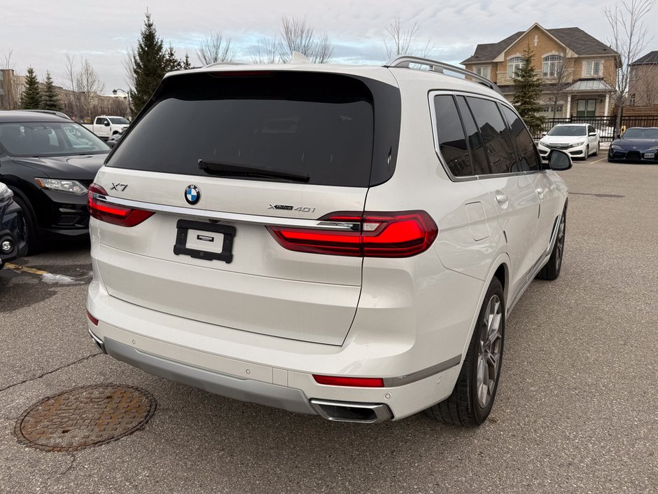 2022 BMW X7 xDrive40i-6