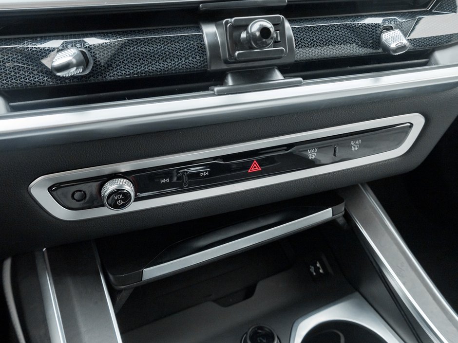 2023 BMW X7 xDrive40i-25