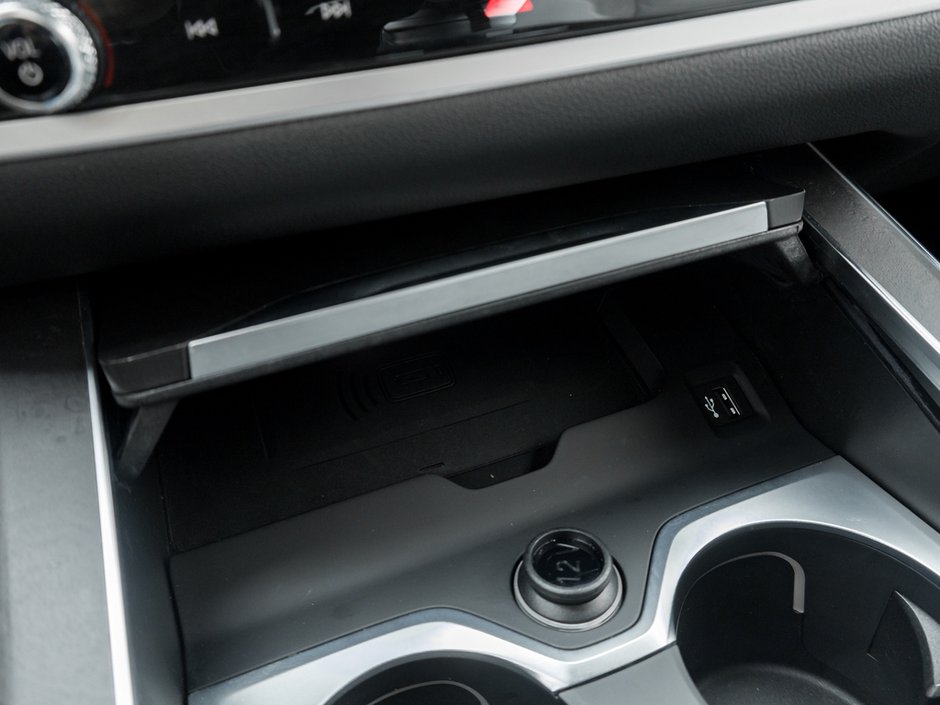 2023 BMW X7 xDrive40i-24