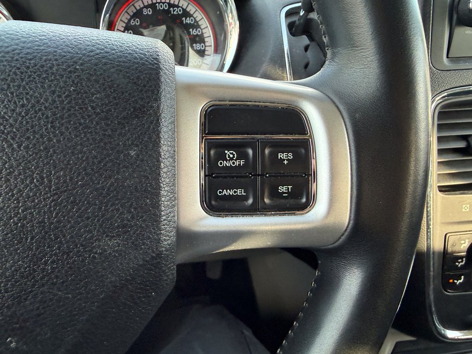 2016 Dodge Grand Caravan SXT-22