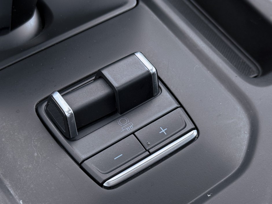 2023 GMC Sierra 1500 Denali-32