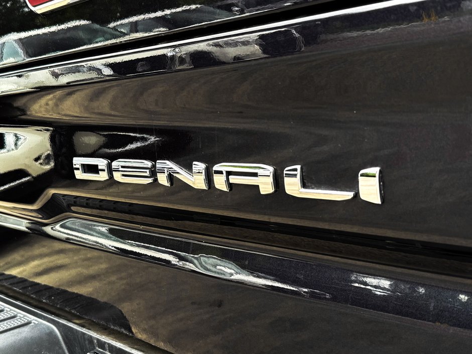 2023 GMC Sierra 1500 Denali-13