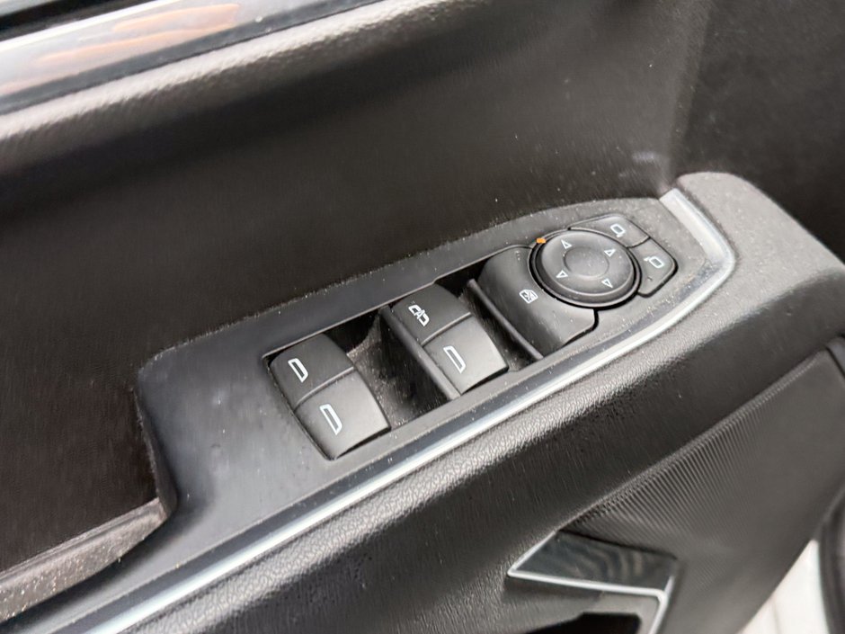 2023 GMC Sierra 1500 SLE-19