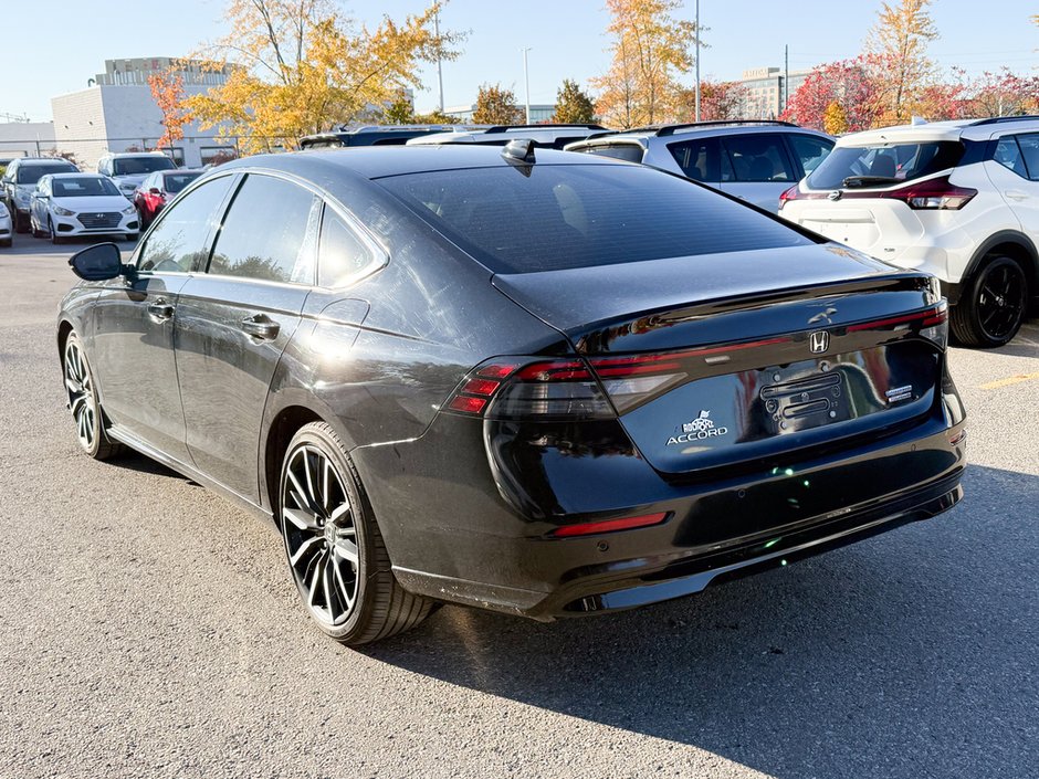 2024 Honda Accord Hybrid Touring-4